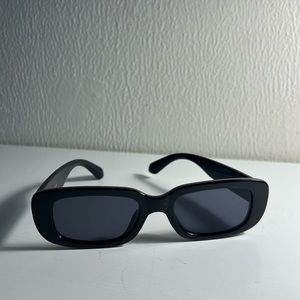 Black rectangular sunglasses